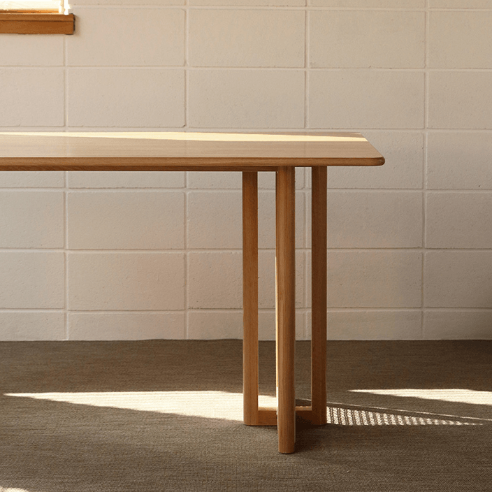 Lennart Dining Table