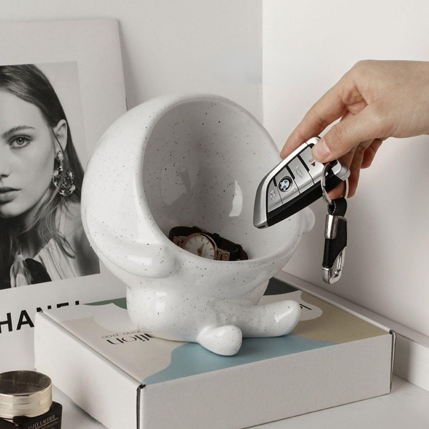 Samnatha Sculpture With Storage