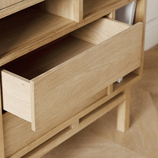 Wislawa Light Leakage Sideboard